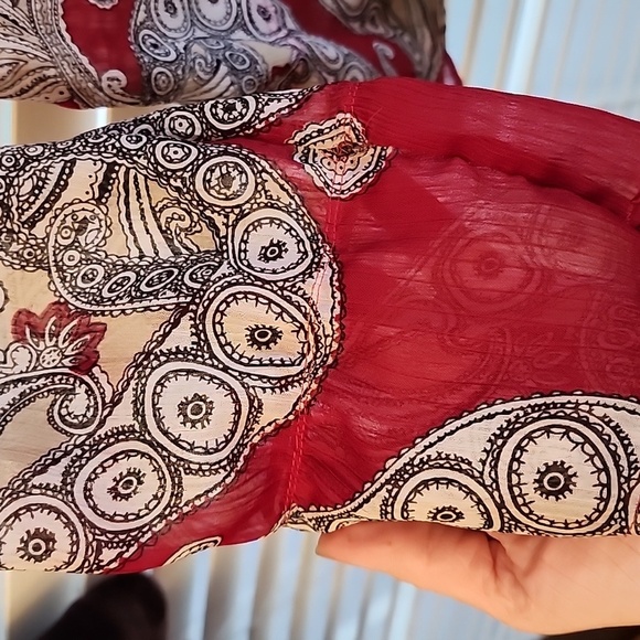 Chico’s Red Shear Tunic Blouse cinched @Waist sz 1 - Picture 5 of 10